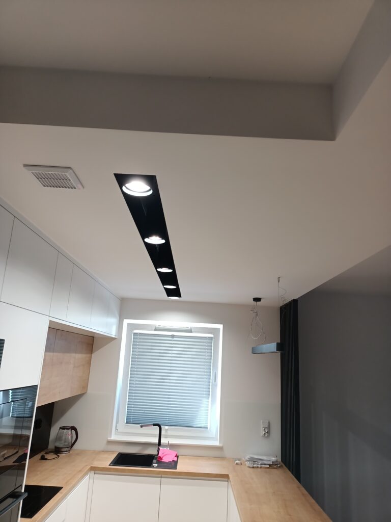 SEWER-REMONTY-WYKOŃCZENIA-WNĘTRZ-TRÓJMIASTO-REALIZACJE-WYKOŃCZONYCH-WNĘTRZ (77)